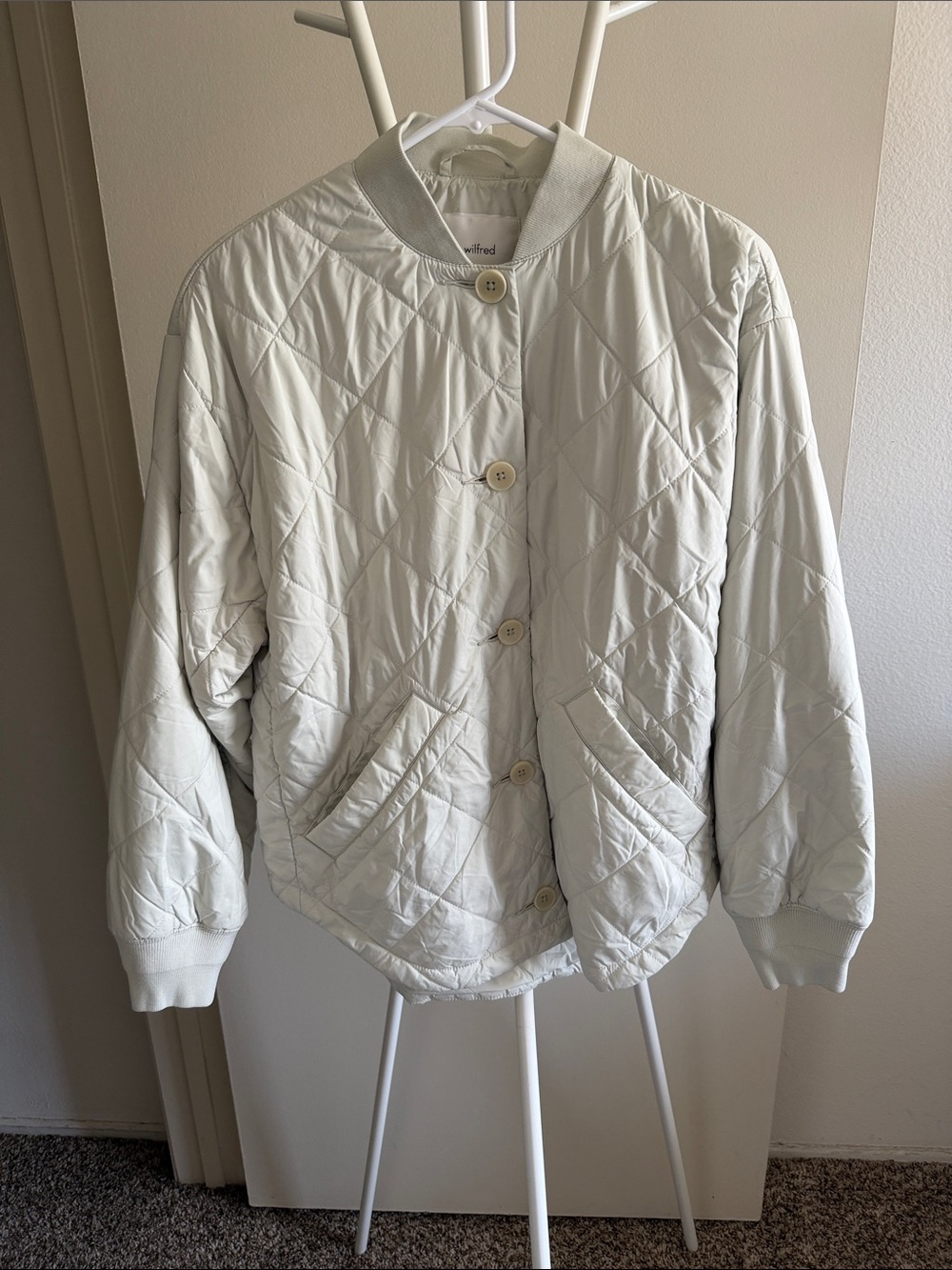 Wilfred Quilted Bomber Jacket in Off-White